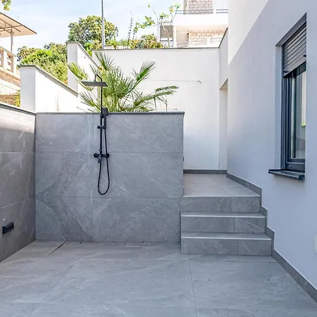 Cozy In * Zavalatica